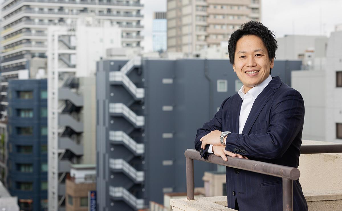 ベンチャー通信Onlineに掲載されたrenue代表 山本悠介のインタビュー記事のメイン画像